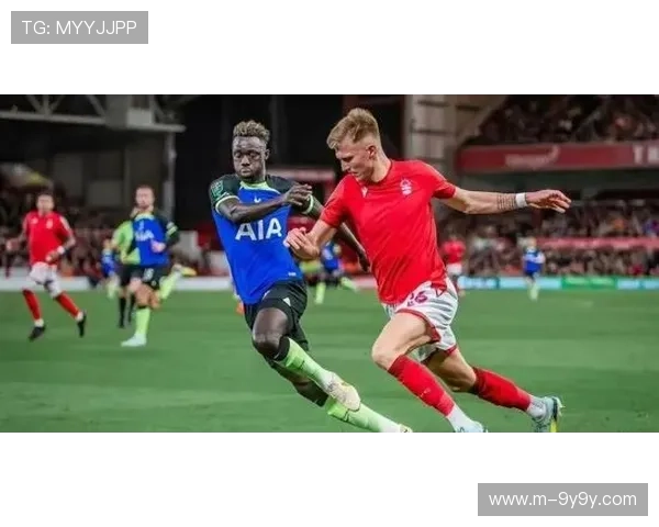 曼联客场平诺丁汉森林 稳定性问题再度显现 曼联客场平诺丁汉森林 稳定性问题再度显现